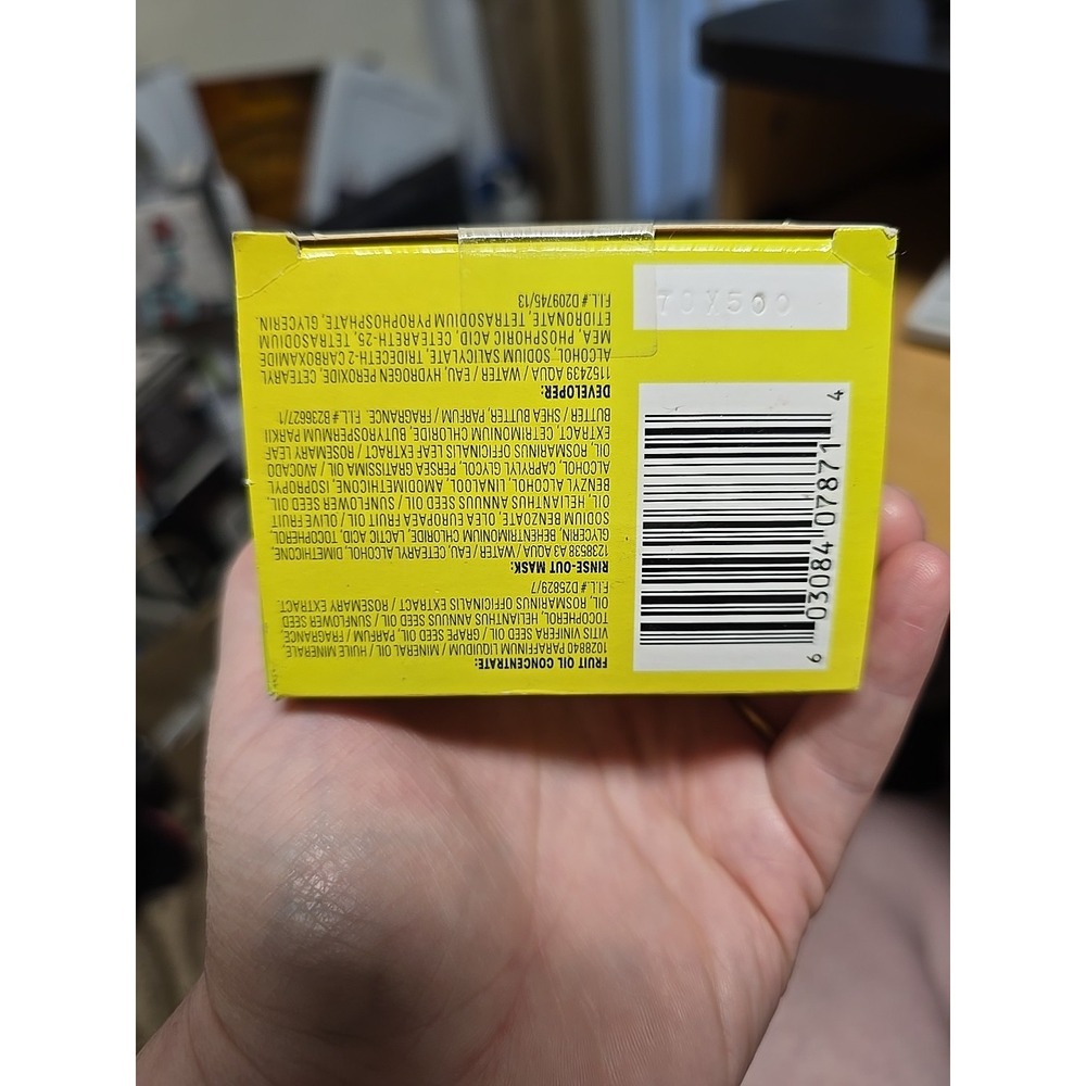 Garnier Nutrisse Ultra Bold Red Nourishing Bold Permanent Hair Color Creme RC1 - Picture 5 of 6